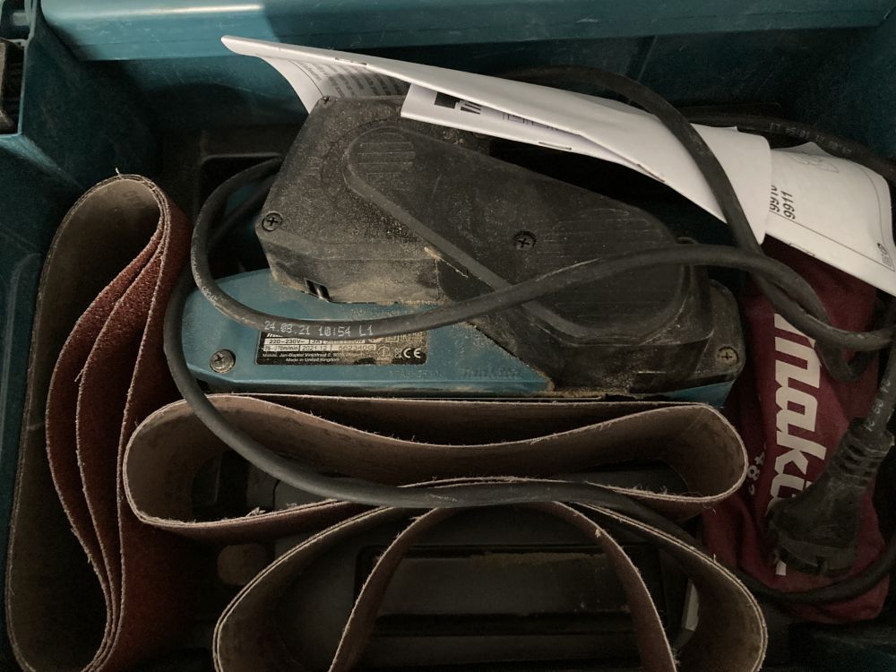 Makita Bandschleifer